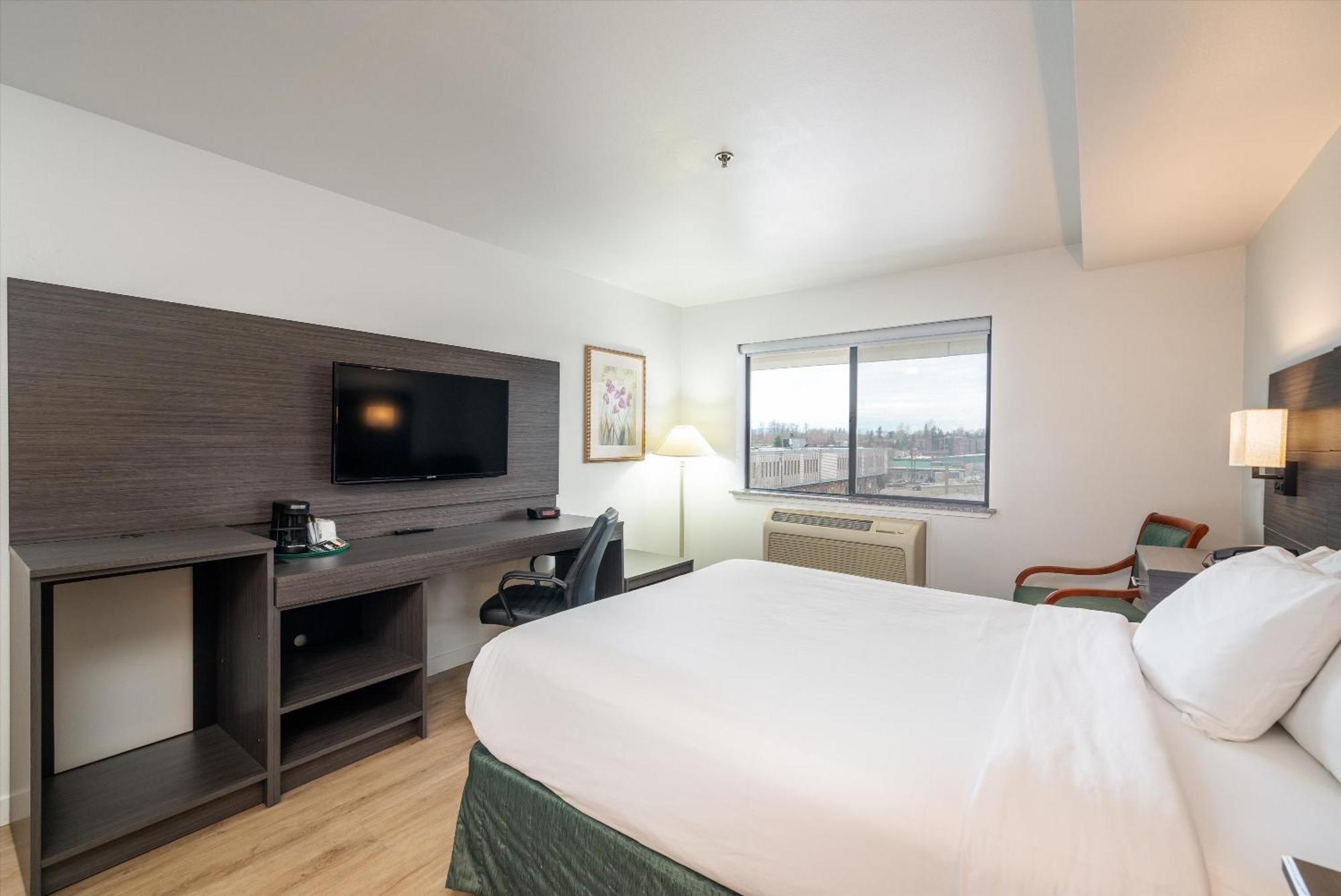 Baymont Inn & Suites By Wyndham Белингам Екстериор снимка