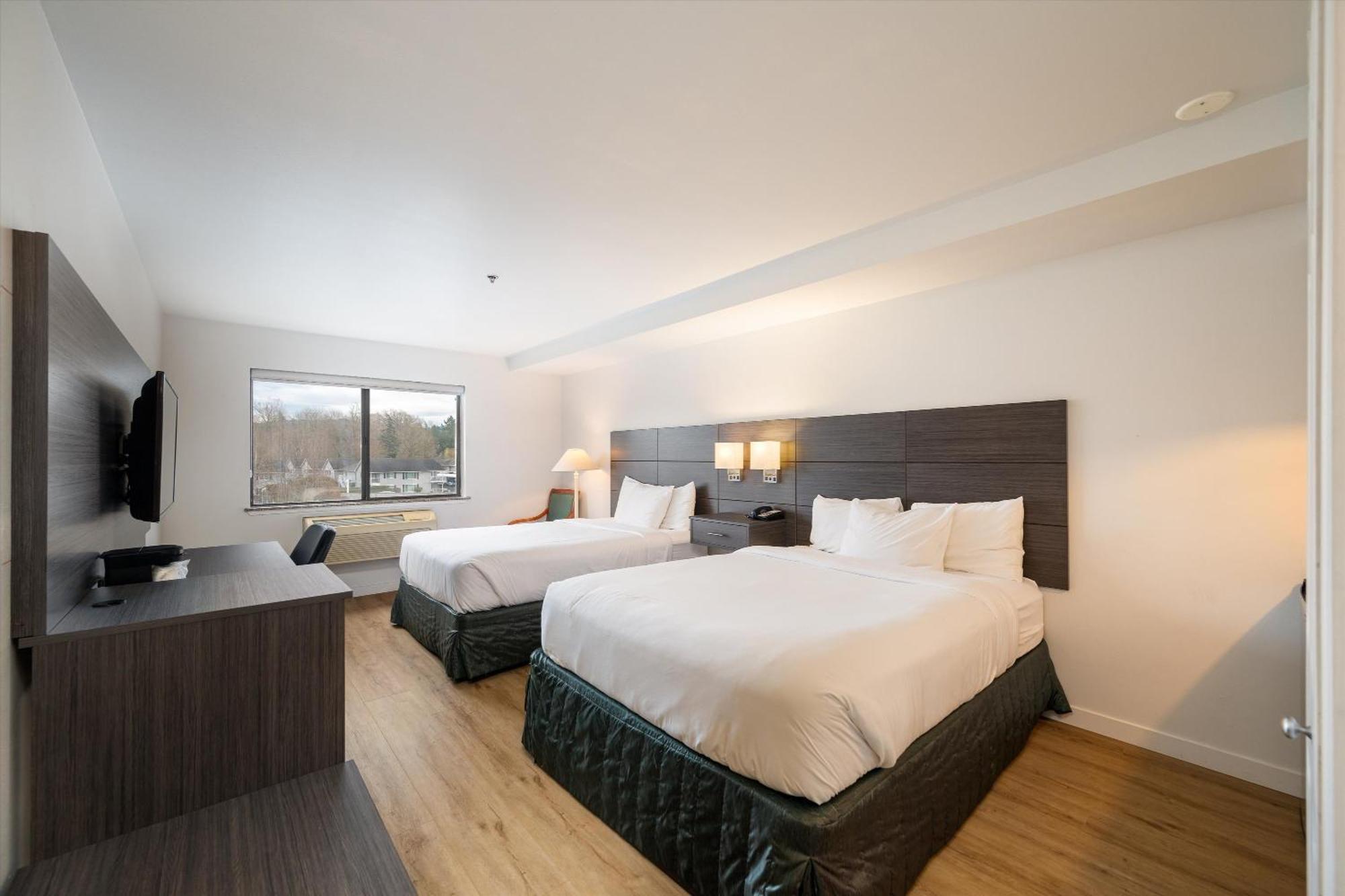 Baymont Inn & Suites By Wyndham Белингам Екстериор снимка