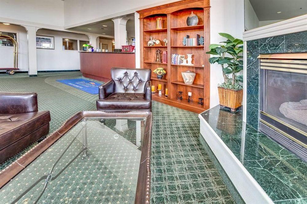 Baymont Inn & Suites By Wyndham Белингам Екстериор снимка