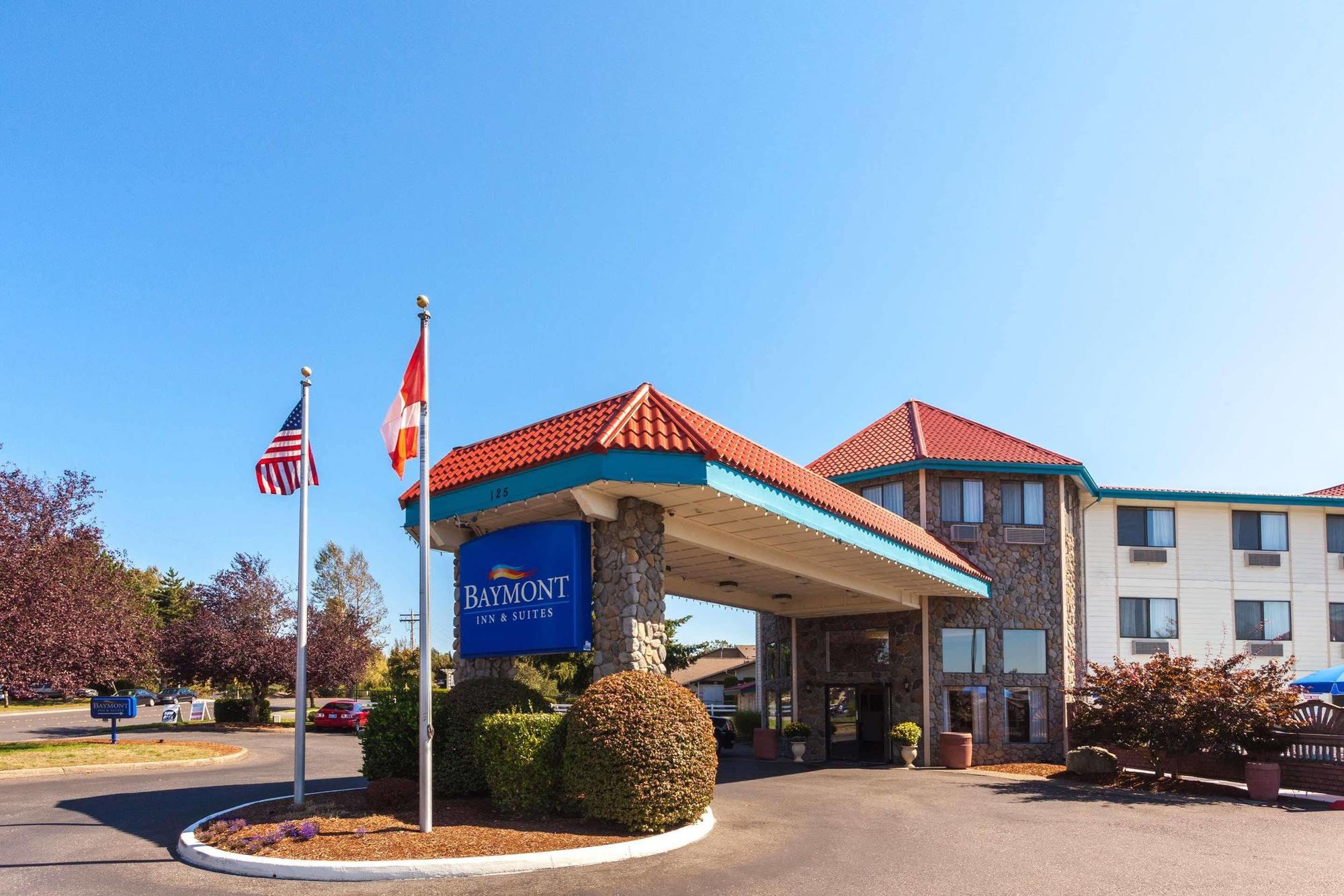 Baymont Inn & Suites By Wyndham Белингам Екстериор снимка